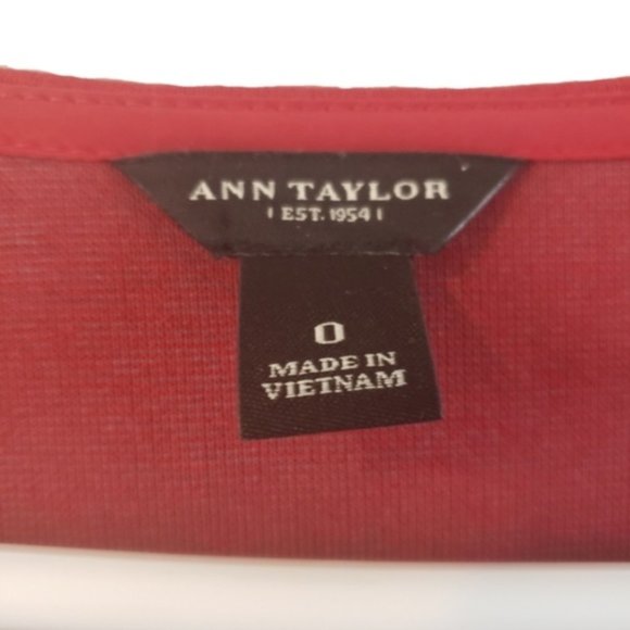 Ann Taylor Shirred Faux Wrap Dress Sz 0 Red - Picture 6 of 9